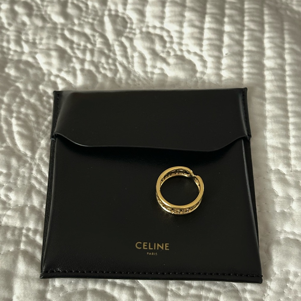 Celine Triomphe Ring - Picture 9 of 13